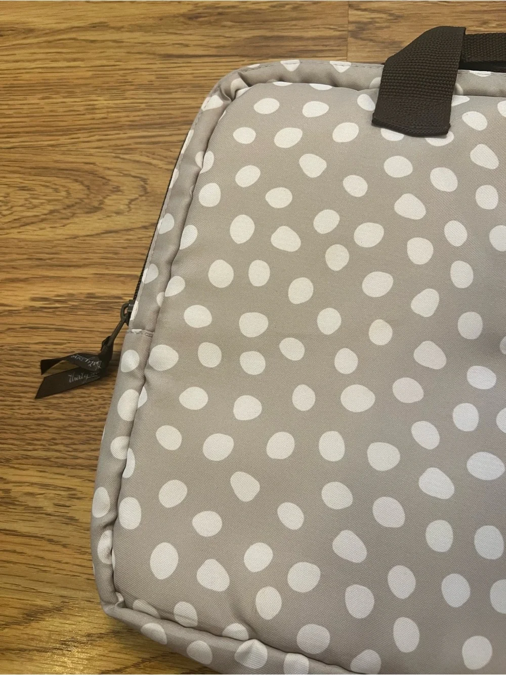Vera Bradley waterproof Taupe and White Polka Dot Padded Laptop Sleeve Tote